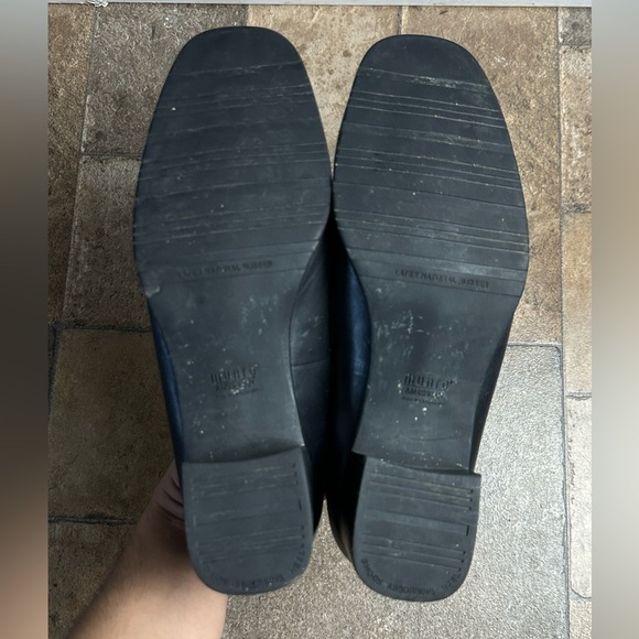 Munro American Size 10 - Picture 5 of 8